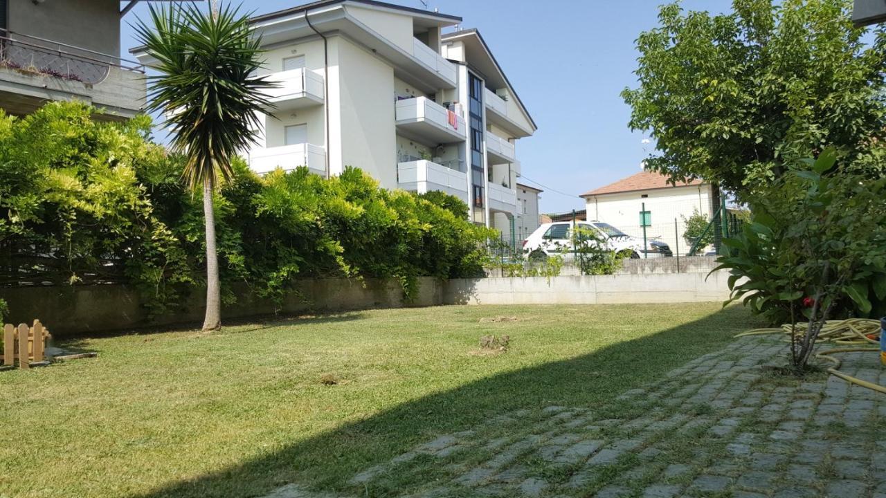 Casa Vacanze Darena Tortoreto Eksteriør bilde